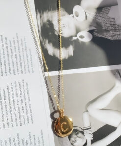 Colar “C” Medalha